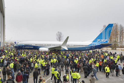 Boeing 737 MAX 10