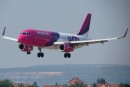 Airbus A320-232 - HA-LYO