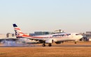 Boeing 737-81M