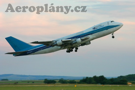 Boeing 747-258C - VP-BXC