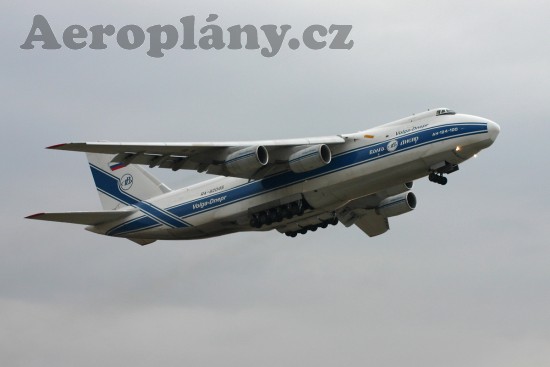 Antonov An-124-100 Ruslan - RA-82045