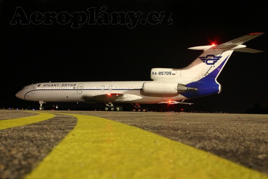 Tupolev Tu-154M - RA-85709