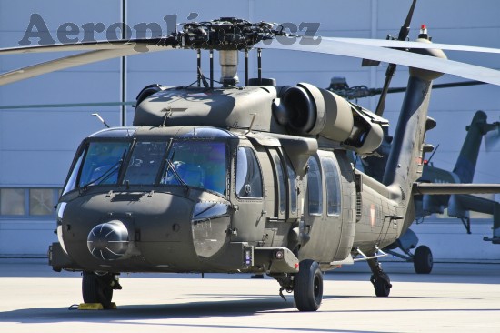 Sikorsky S-70A Black Hawk - 6M-BA