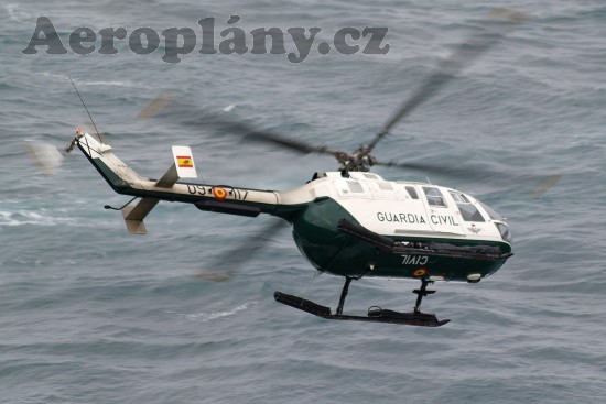 Vrtulník španělské občanské gardy