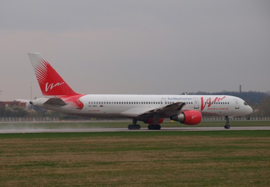 Boeing B757-230 - RA-73010