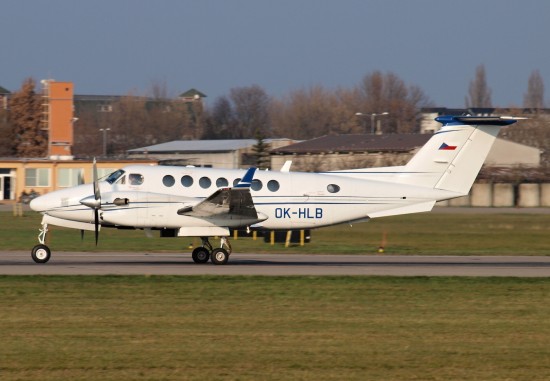 Beech 350 Super King Air - OK-HLB