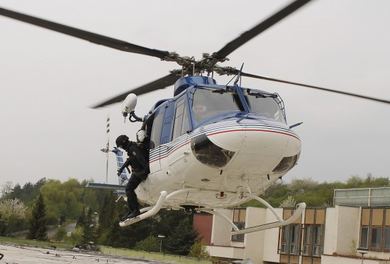 Bell 412 OK-BYS