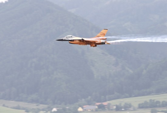 F-16AM 