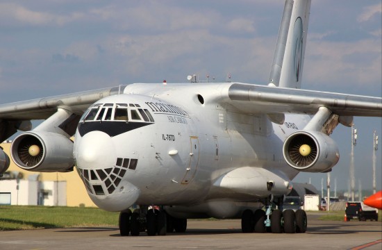 Iljušin IL-76TD - UR-BXQ