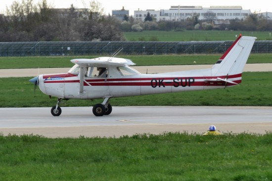 Cessna 152 II - OK-SUP