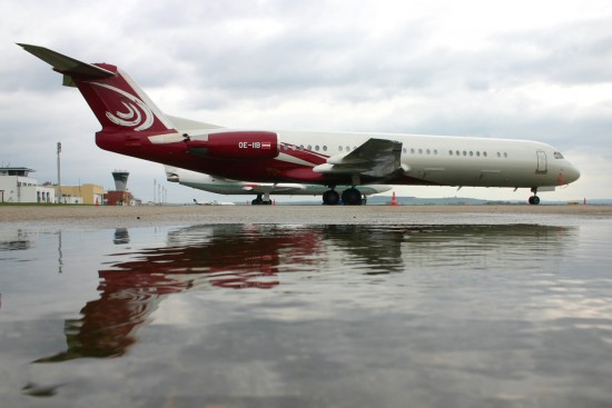 Fokker 100 (F-28-0100) - OE-IIB