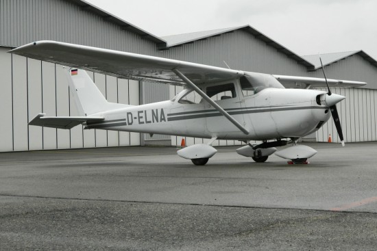 Reims-Cessna F172G Skyhawk - D-ELNA