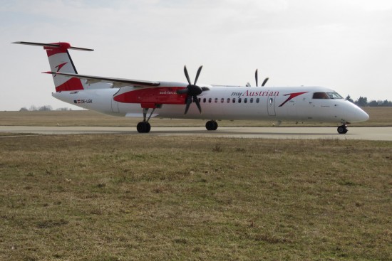 Bombardier DHC-8-402 Q400 - OE-LGK