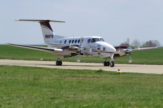 Beechcraft Super King Air 200 - N999TB