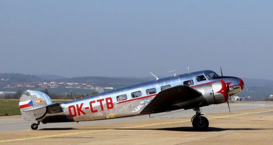 Lockheed 10-A Electra - N241M