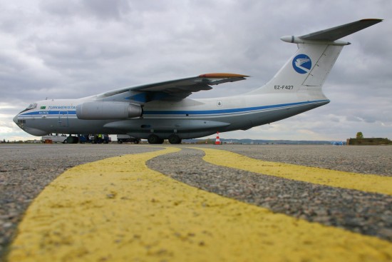 Iljušin IL-76TD - EZ-F427