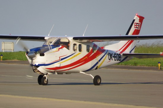 Cessna P210N Pressurized Centurion - OK-EOB