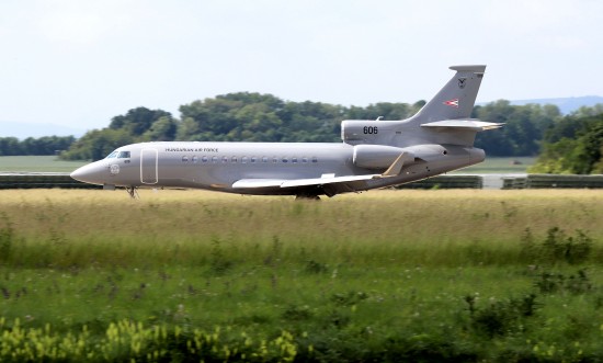 Dassault Falcon 7X - 606