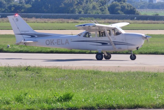 Cessna 172S Skyhawk SP - OK-ELA