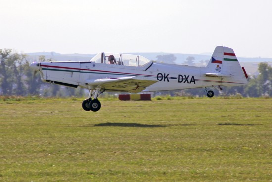 Zlín Z-726 - OK-DXA