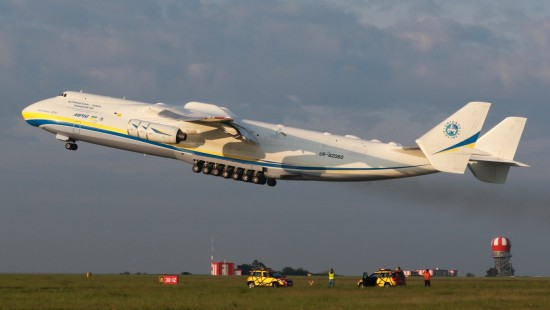 Poslední odlet AN-225 z Prahy