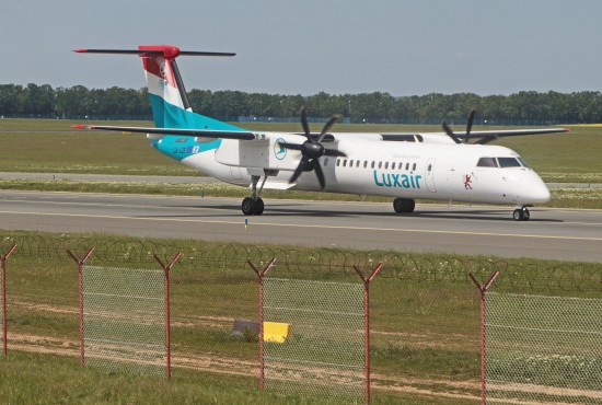 Bombardier DHC-8-402 Q400