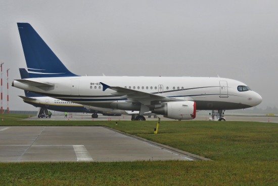 Airbus A318-112(CJ) Elite - 9H-ICE