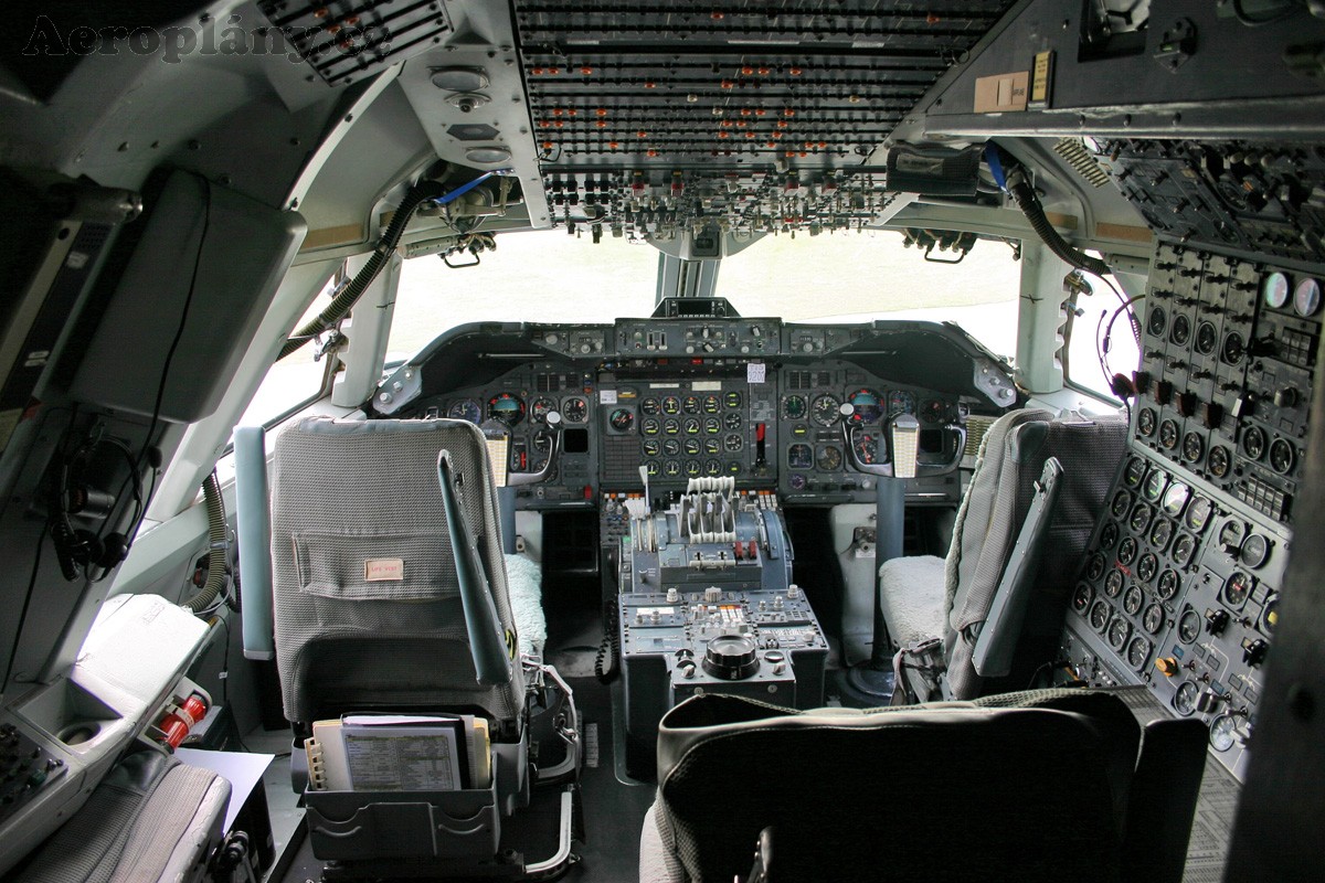 Cockpit Boeingu 747