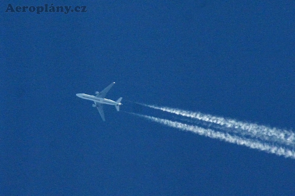 McDonnell Douglas MD-11 - N269WA