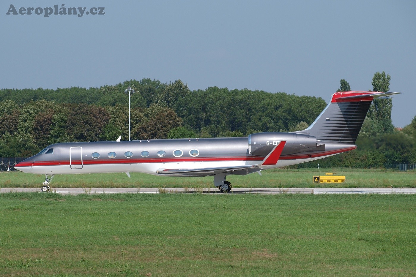 Gulfstream 5SP - G-CGUL