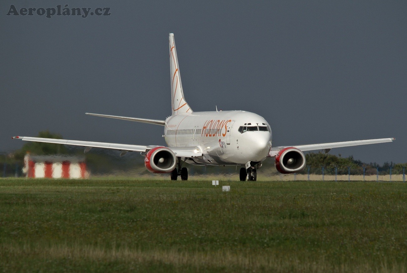 Boeing 737-400 - OK-WGY