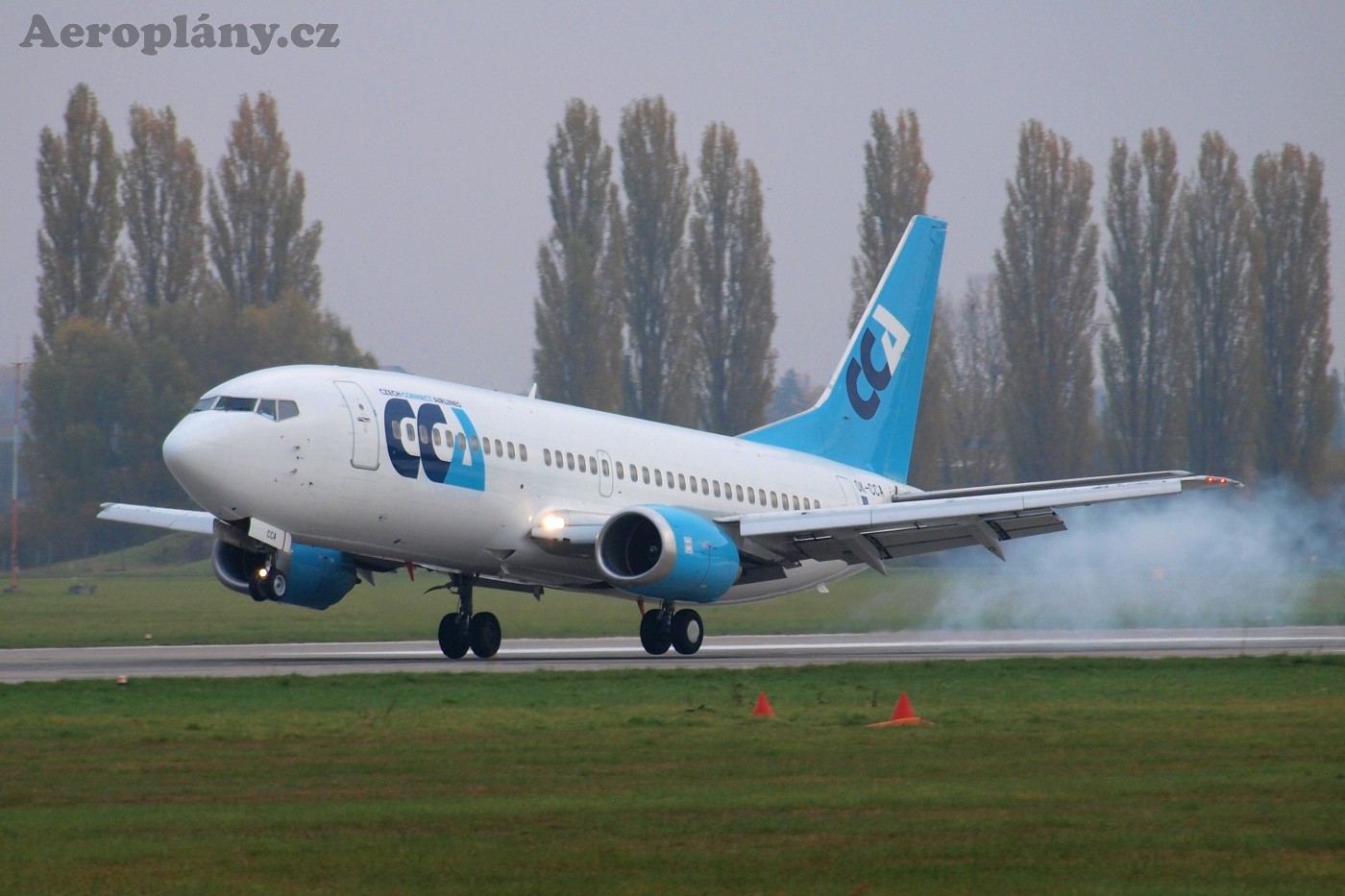 Boeing B737-31S - OK-CCA