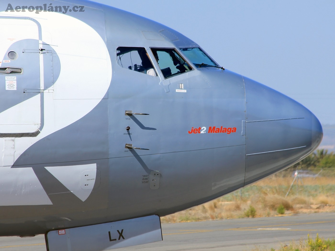 Boeing 737-377 - G-CELX