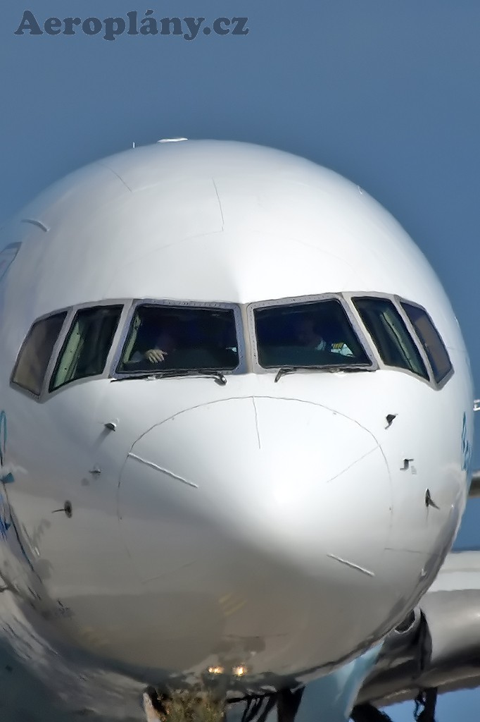 Heading to RWY-08 to U. K.