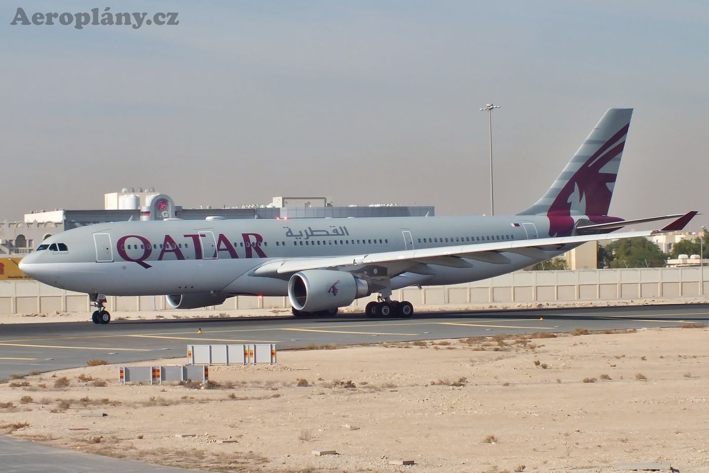 Airbus 330-203 - A7-ACC
