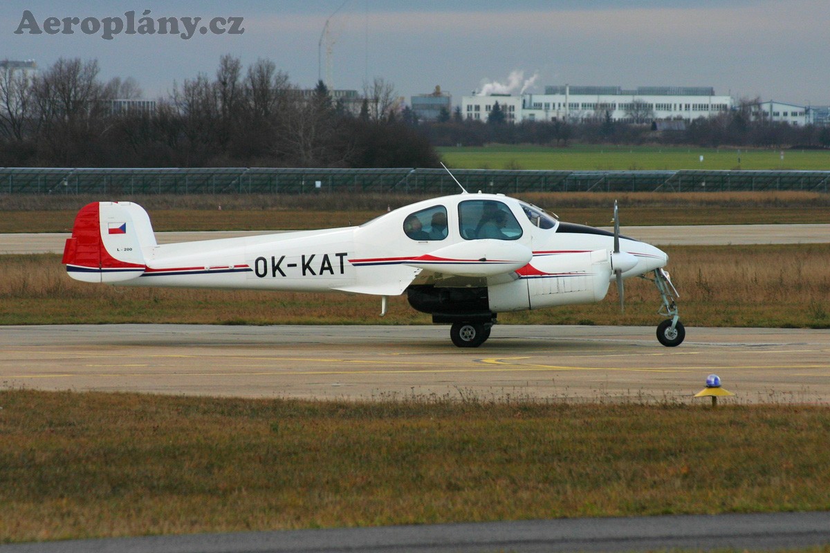 Let L-200D Morava - OK-KAT