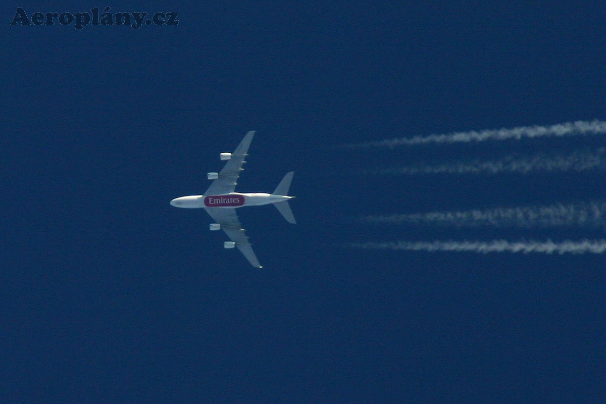 Airbus A380-861 - A6-EDI