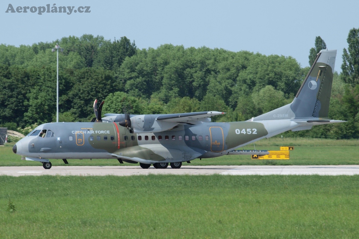CASA C-295M - 0452