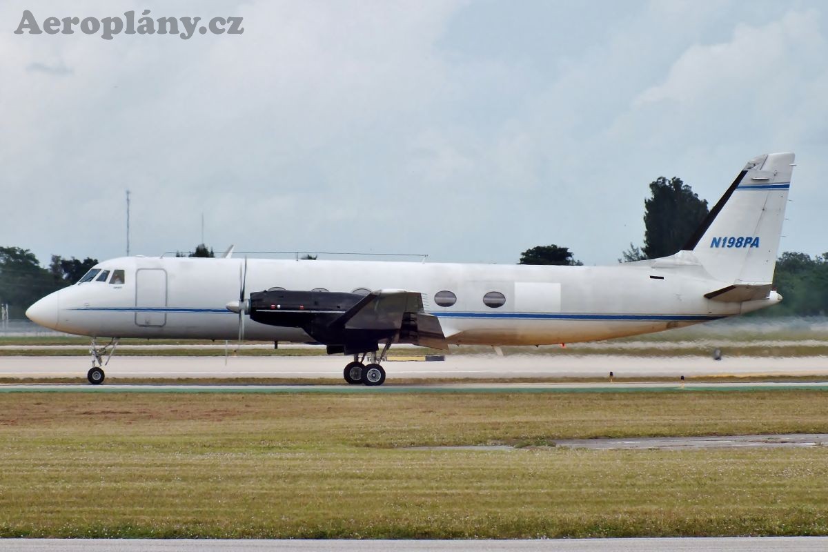 Grumman G-159C Gulfstream I - N198PA