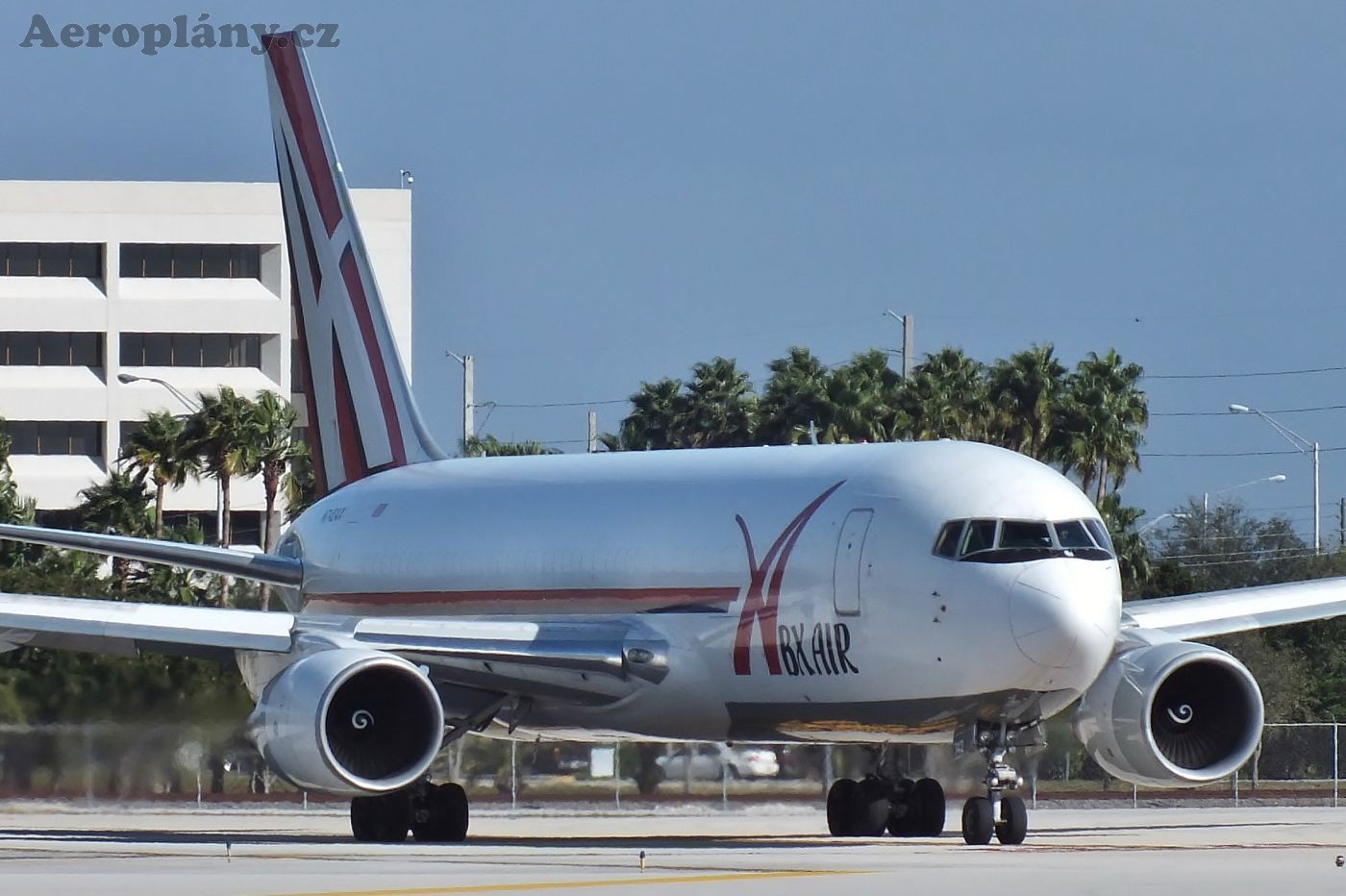 Boeing 767-232BDSF - N742AX