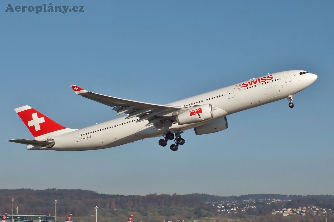 Airbus 330-343E - HB-JHJ