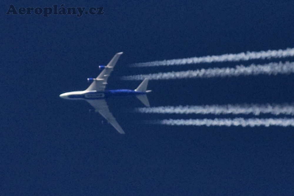 Boeing 747-428(BCF) - N919CA