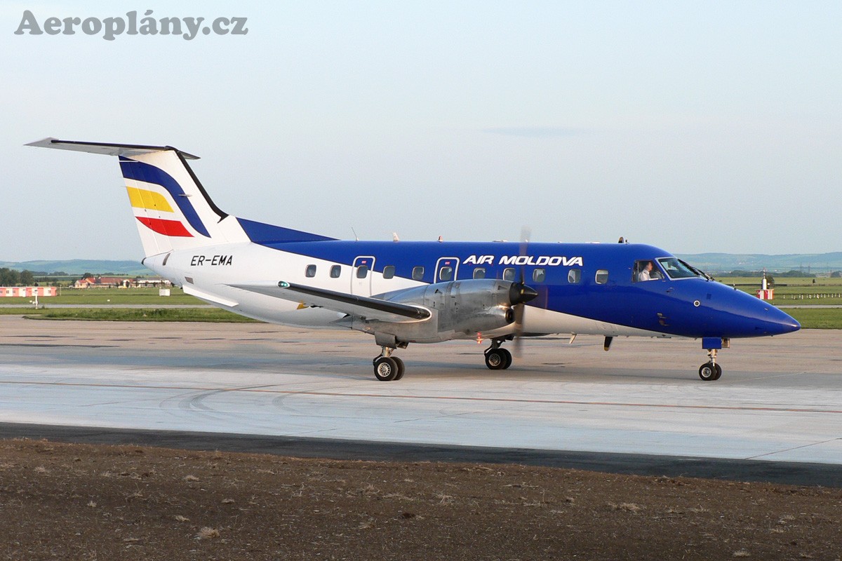 Embraer EMB-120RT - ER-EMA
