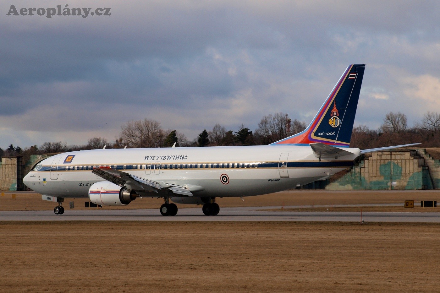 Boeing B737-448 - HS-HRH