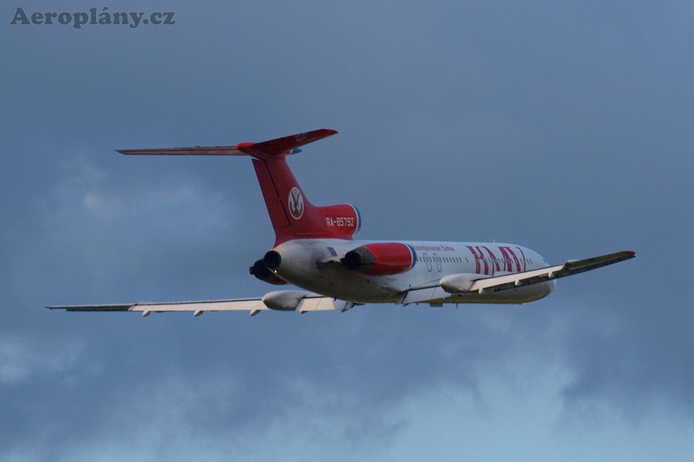 Tupolev Tu-154M - RA-85792