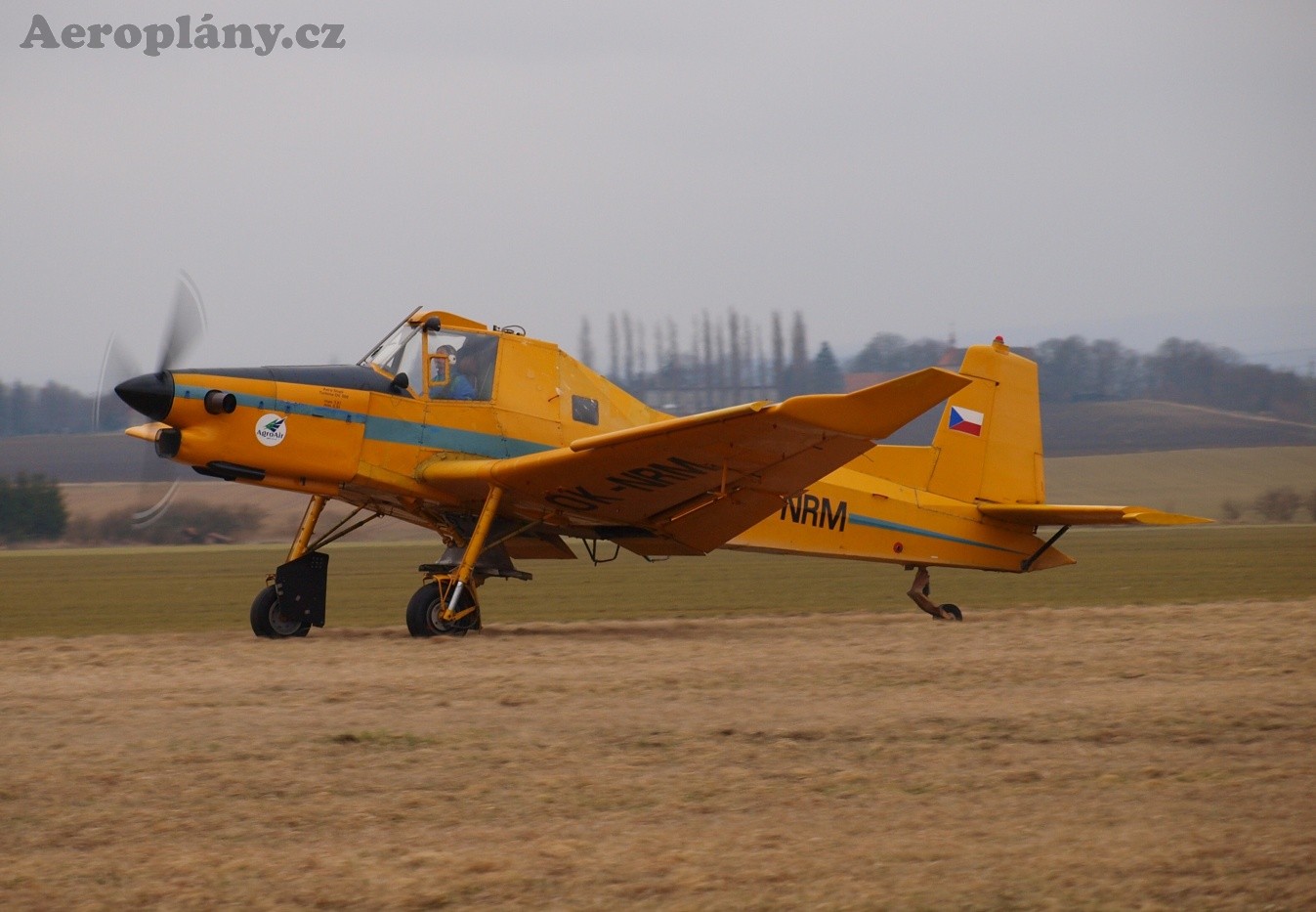 Zlín Z-37T Turbočmelák - OK-NRM