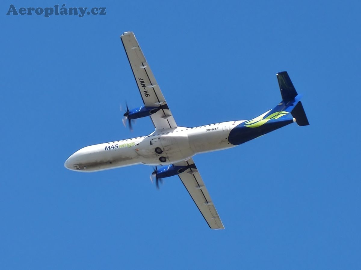 Aerospatiale ATR 72-212A - 9M-MWF