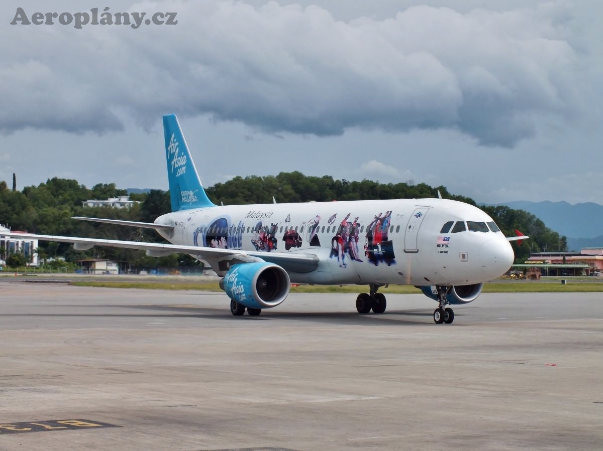 Airbus 320-216 - 9M-AFQ