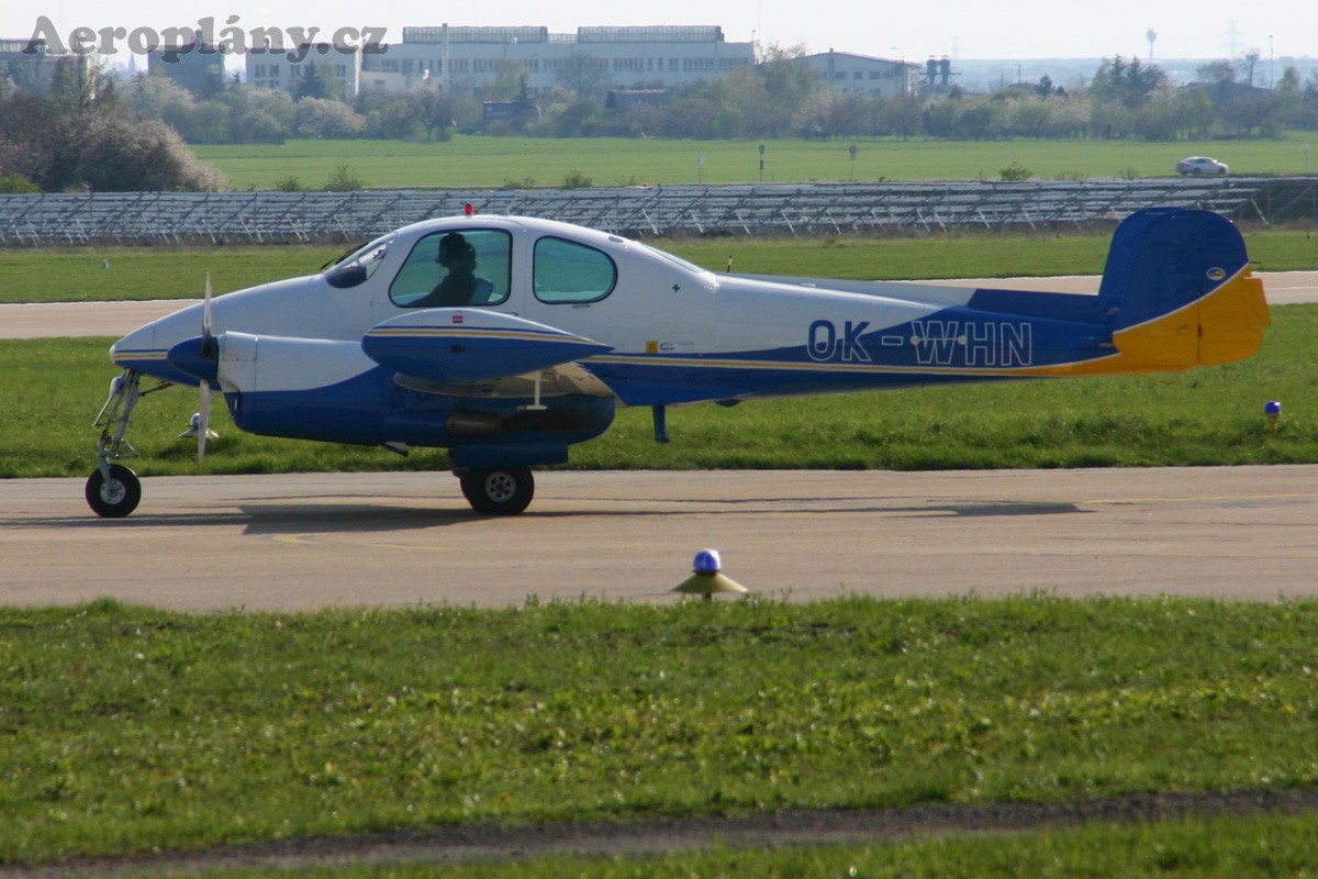 Let L-200D Morava - OK-WHN