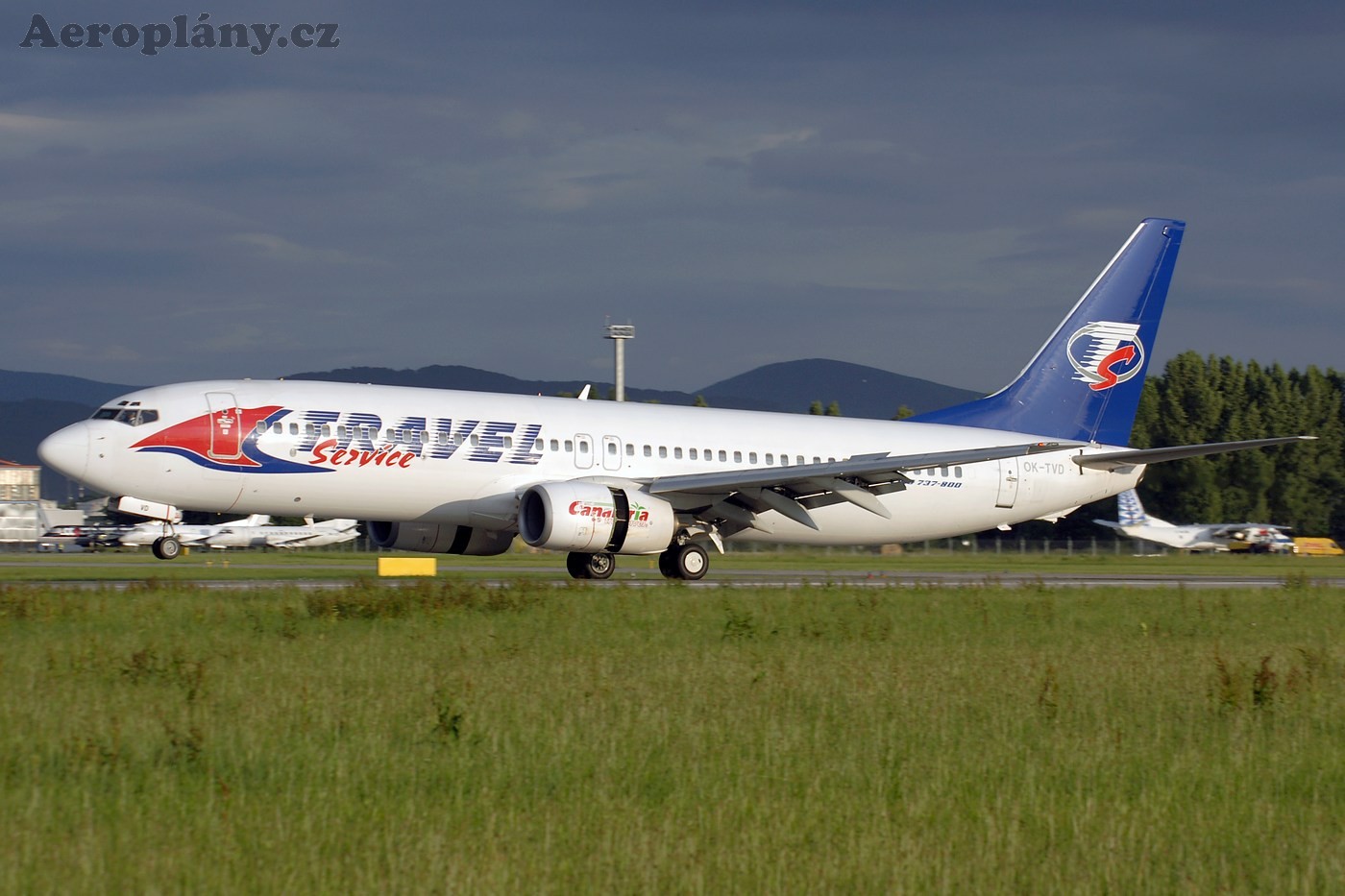 Boeing 737-86N - OK-TVD